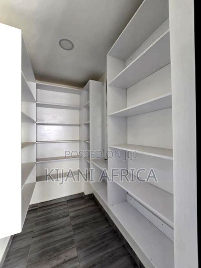 4bdrm Maisonette in Membley Estate for rent - Image 12