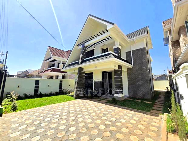 4bdrm Maisonette in Membley Estate for rent