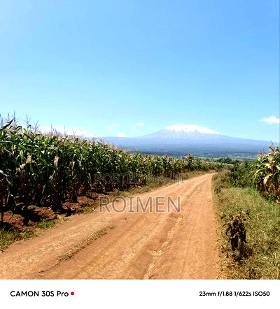 8 Ekali Katika Mpaka Wa Kenya Na Tanzania - Image 6