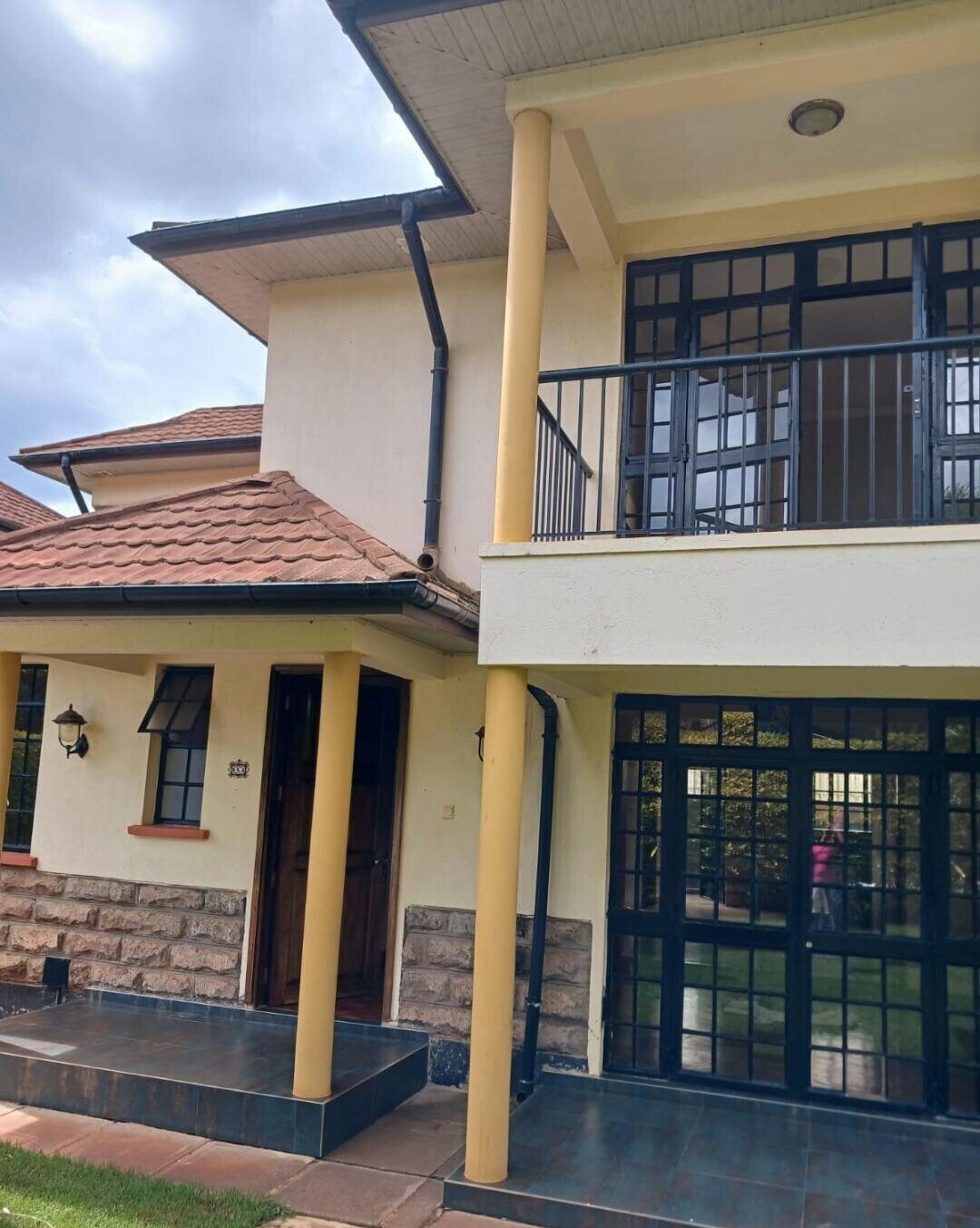 4-Ensuite Townhouse on 50x100 in Loresho Ridge - KES 45M