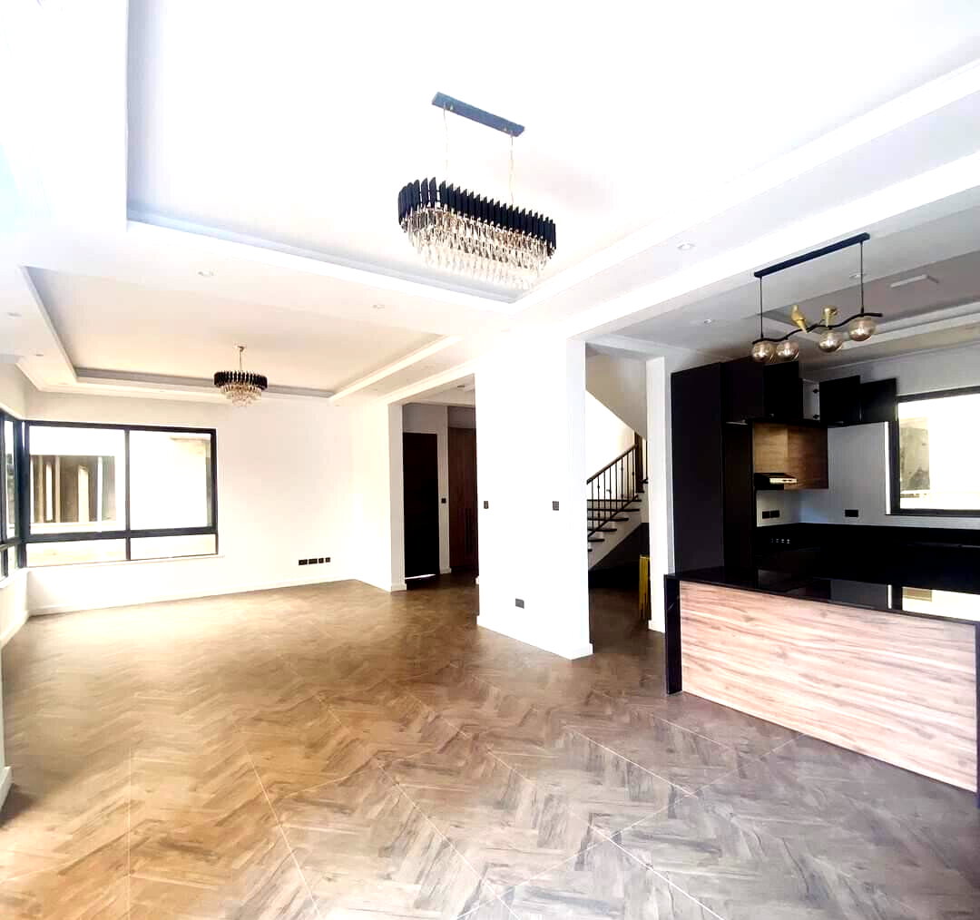 4-Ensuite Villa with Rooftop Terrace & DSQ – Lavington