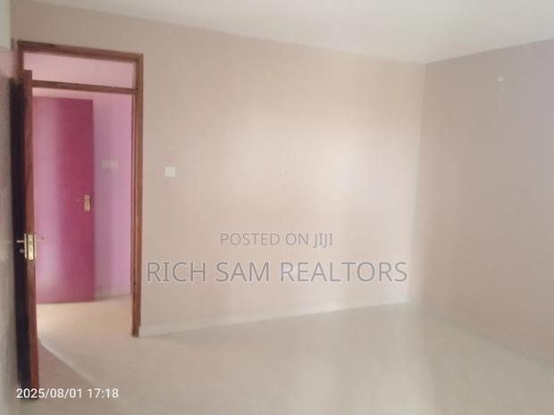 2bdrm Apartment in Kiamunyi, Menengai West for rent