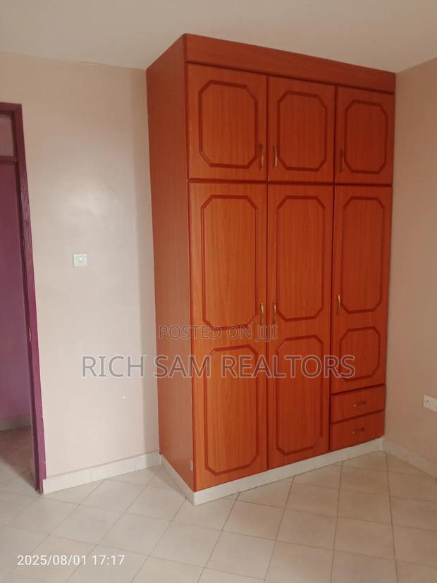 2bdrm Apartment in Kiamunyi, Menengai West for rent