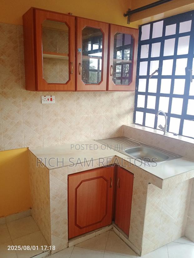 2bdrm Apartment in Kiamunyi, Menengai West for rent