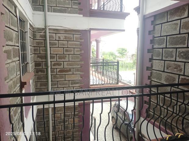 2bdrm Apartment in Kiamunyi, Menengai West for rent