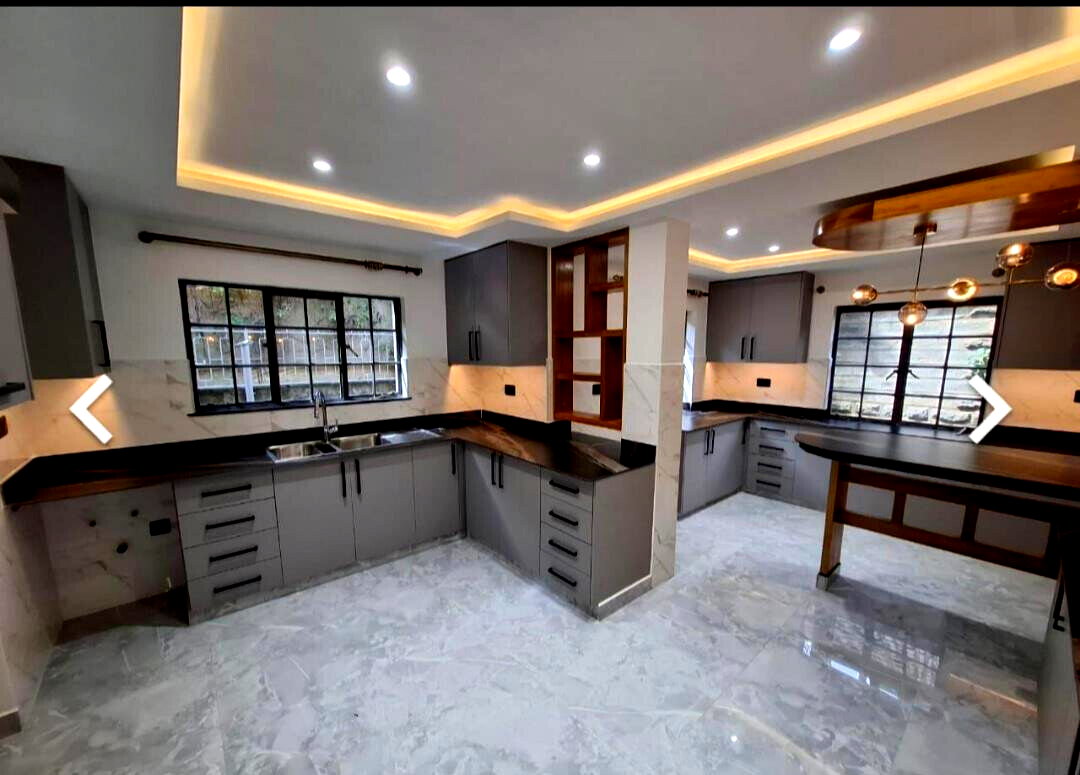 4BR Townhouse with 2 DSQs & Landscaped Gardens - Kileleshwa