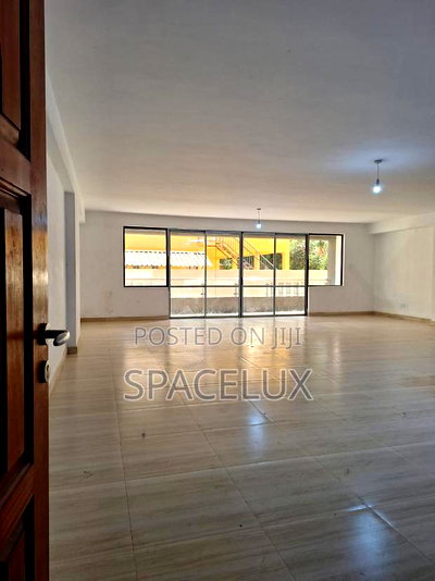 4bdrm Apartment in Parklands for sale - Image 2