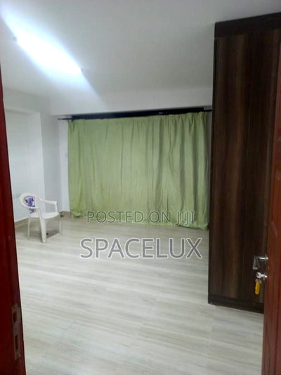 4bdrm Apartment in Parklands for sale - Image 6