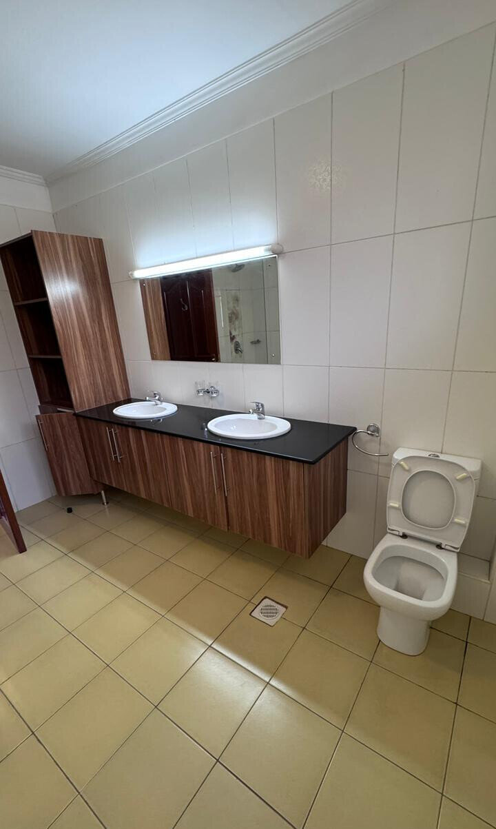 Luxury 4BR Home with Garden at KSh 416K