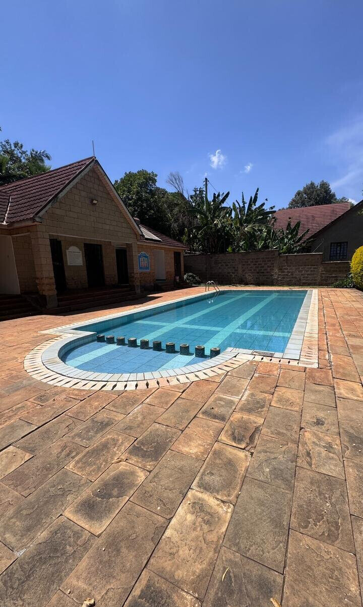 Luxury 4BR Home with Garden at KSh 416K