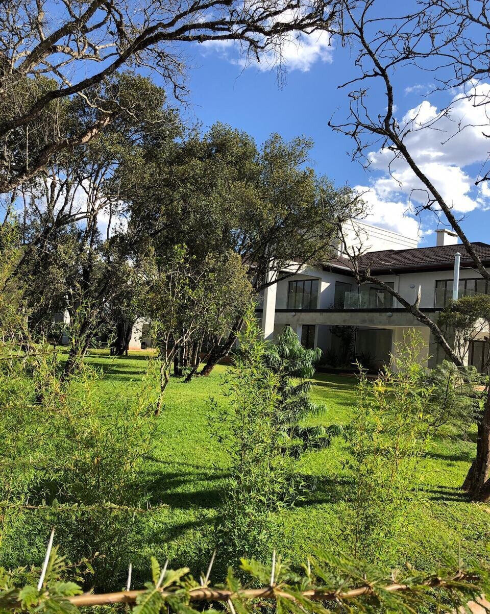 5-Ensuite Villa with Forest Views & Clubhouse – Karen