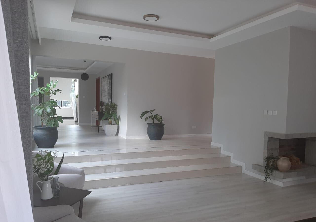 5-Ensuite Villa with Forest Views & Clubhouse – Karen