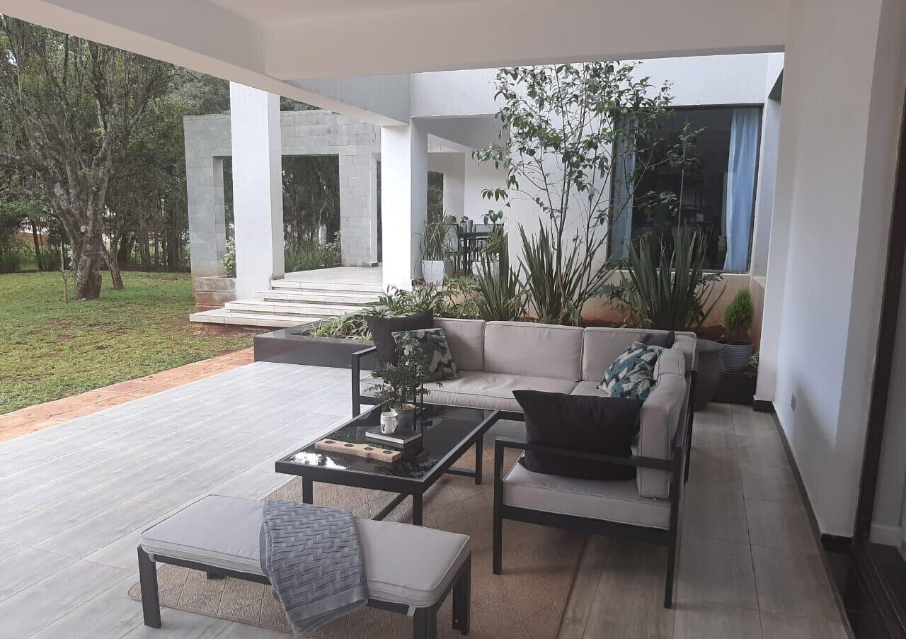 5-Ensuite Villa with Forest Views & Clubhouse – Karen