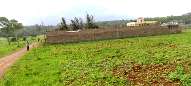 50*100 Plot for Sale in Ngong, Maragara Road.