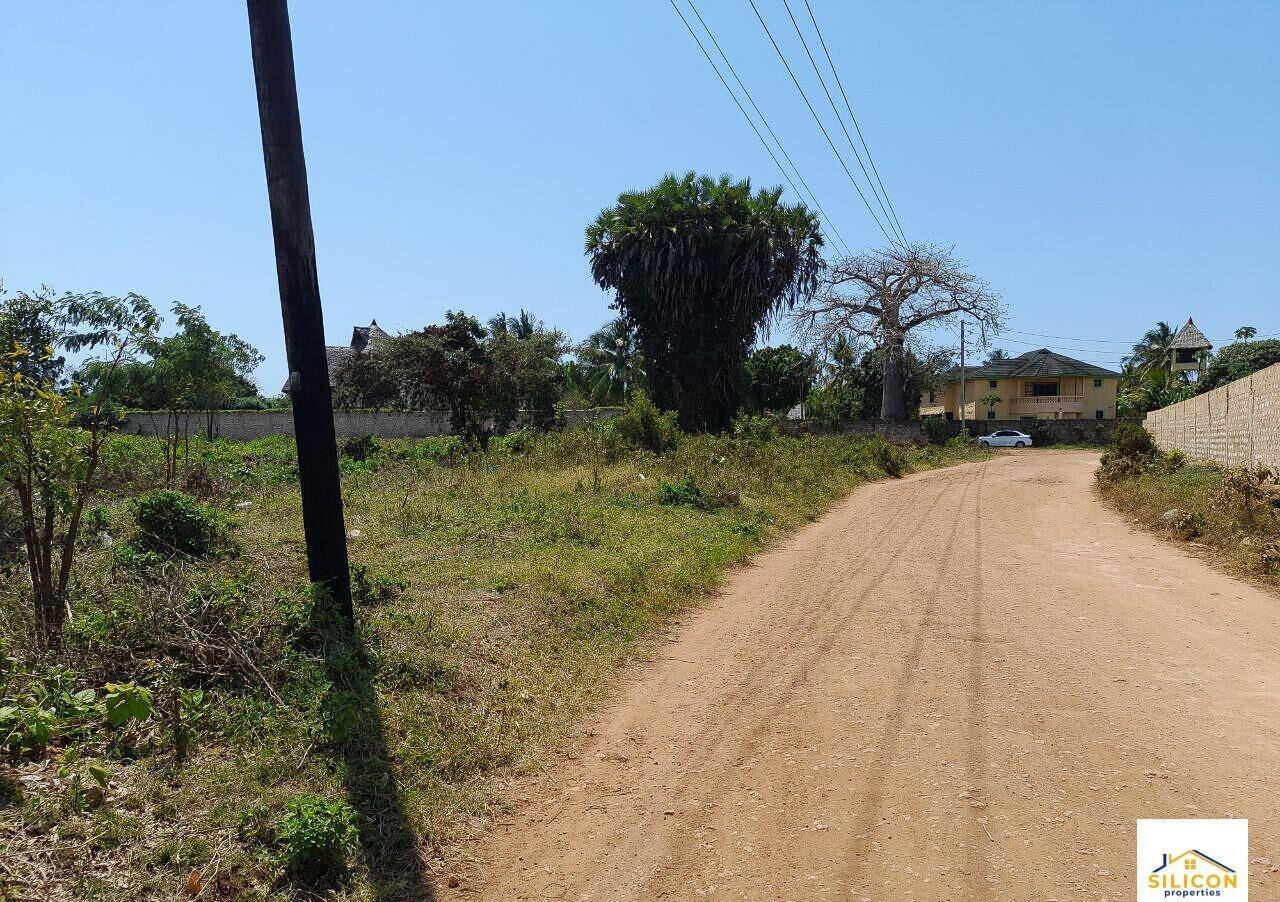 Quarter Acre Gem in Kwale