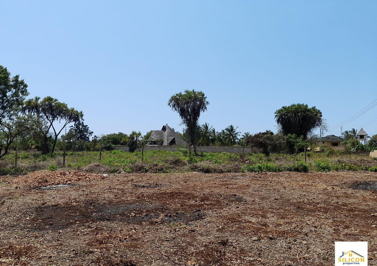 Quarter Acre Gem in Kwale