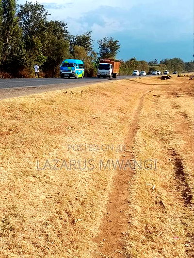 50 by 100 Plot for Sale Along Makutano-Mwea Highway - Image 1