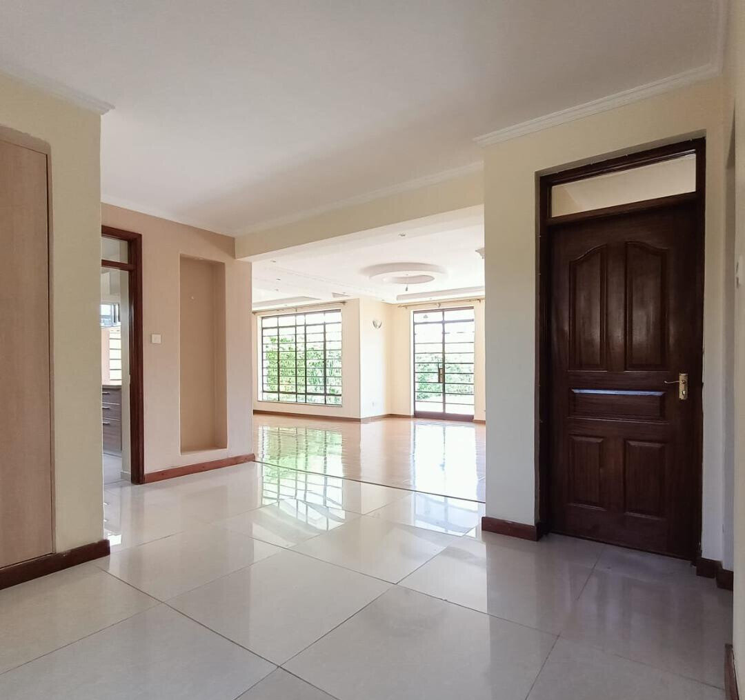 4BR All-Ensuite Townhouse with Pool & Gym Access - Runda