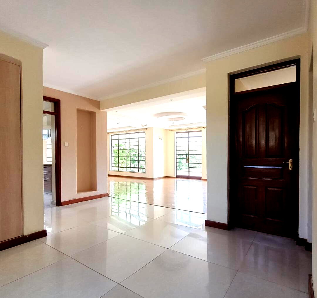 4BR All-Ensuite Townhouse with Pool & Gym Access - Runda