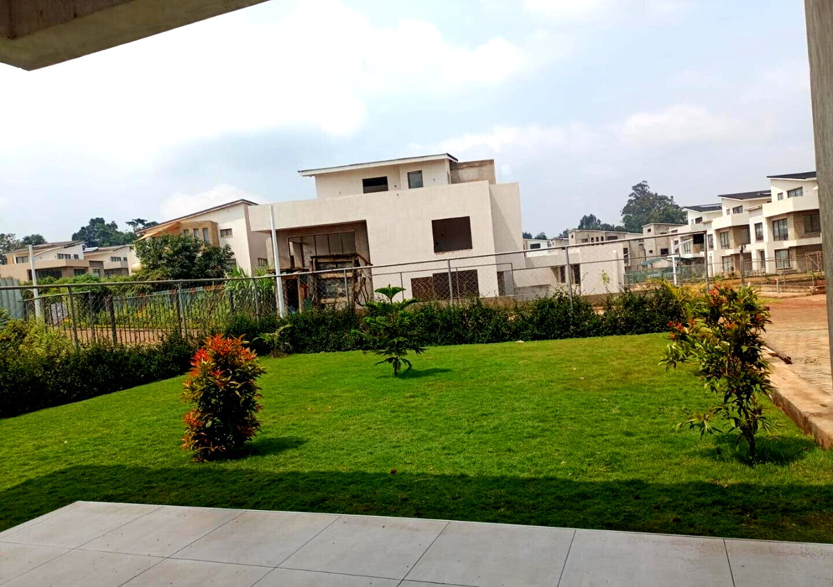 4BR All-Ensuite Townhouse with Pool & Gym Access - Runda