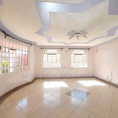 5bdrm House in Membley Estate for sale - Image 2