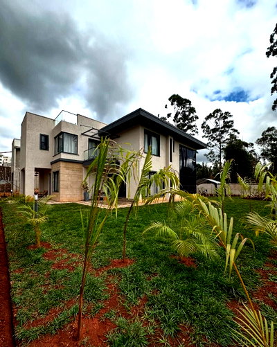 4BR Villa with Italian Kitchen & Clubhouse Access - Loresho