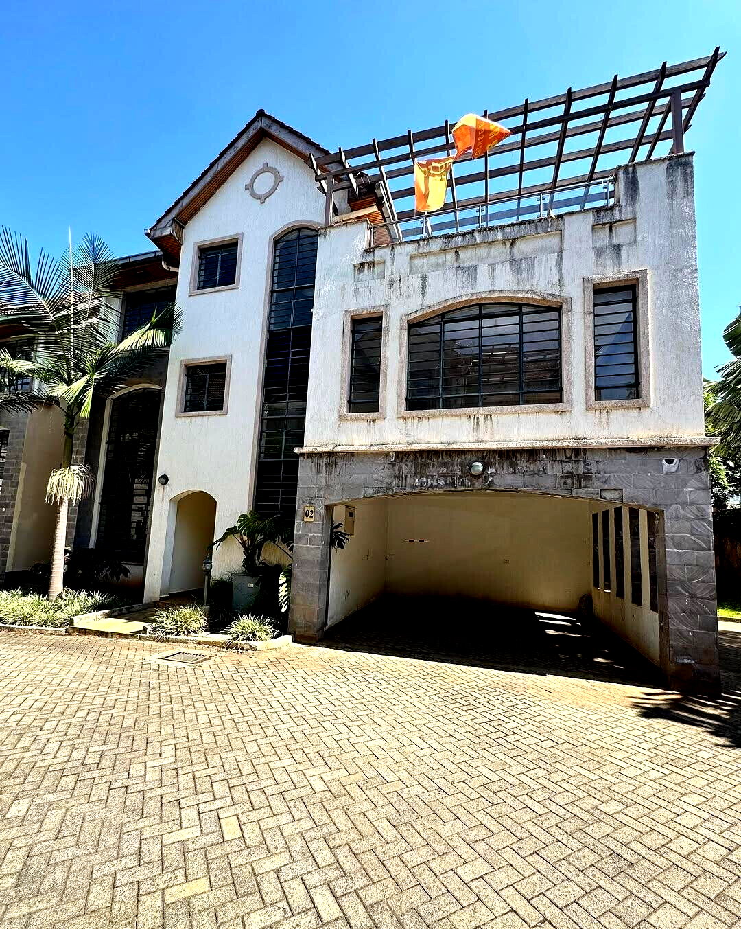 5-Ensuite Townhouse with Rooftop Terrace & Study - Lavington