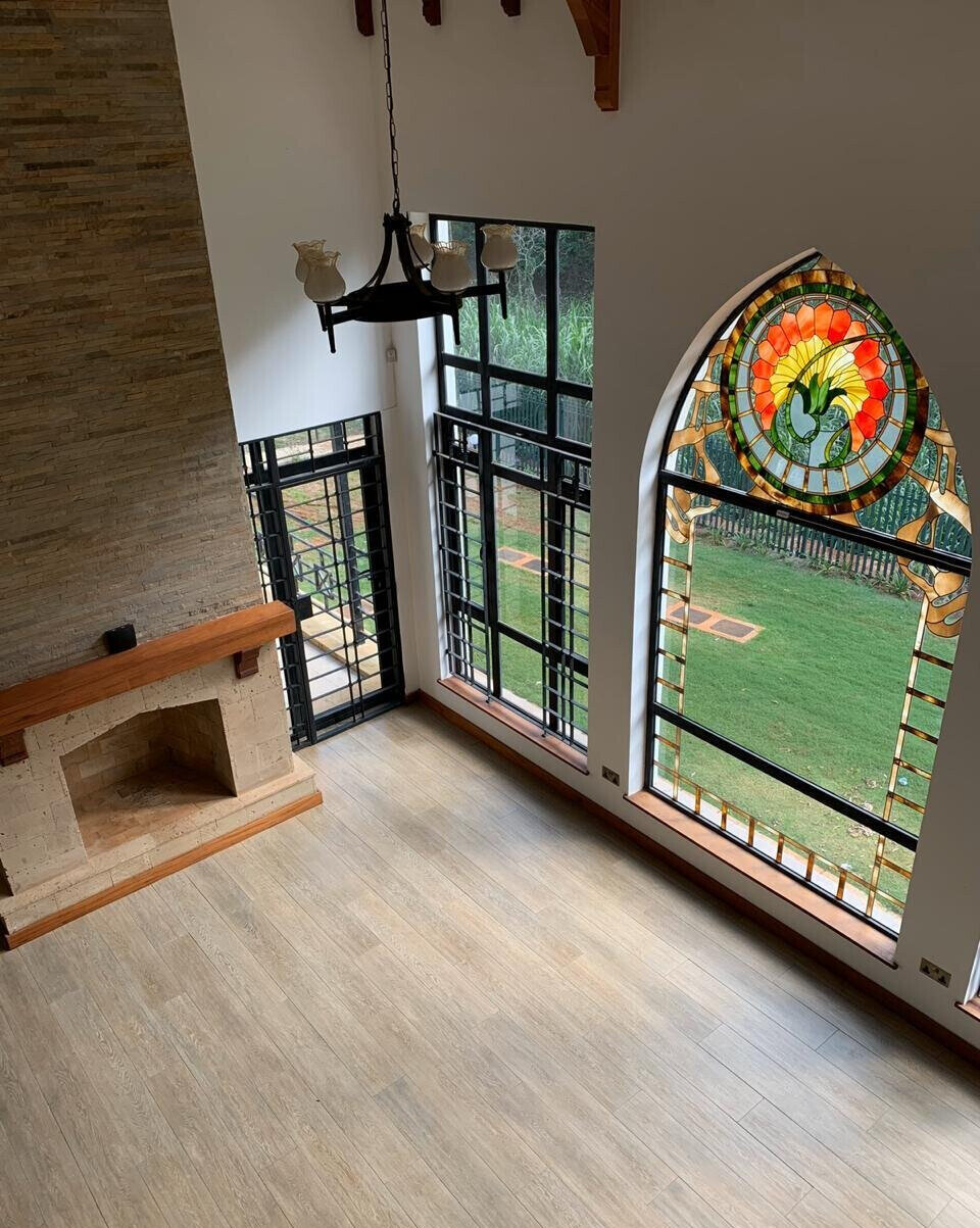 5 En-Suite Townhouse with Fireplace & Prayer Room - Kitisuru