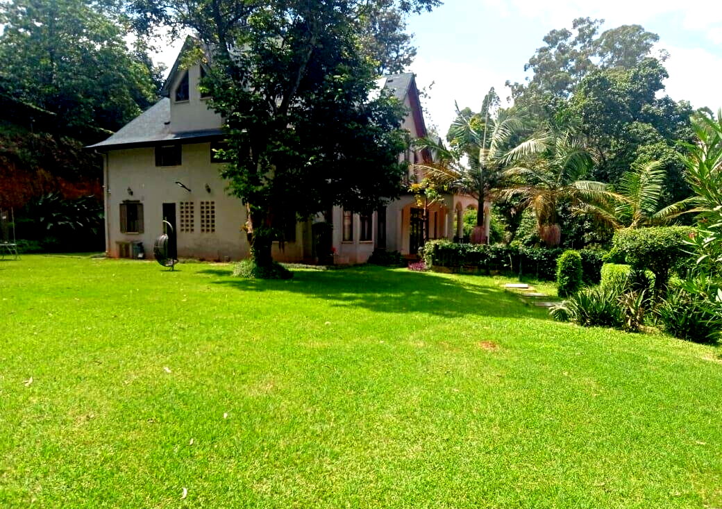 4-Ensuite Townhouse with Spa, Gym & Steam Bath on 0.6 Acre - Lower Kabete