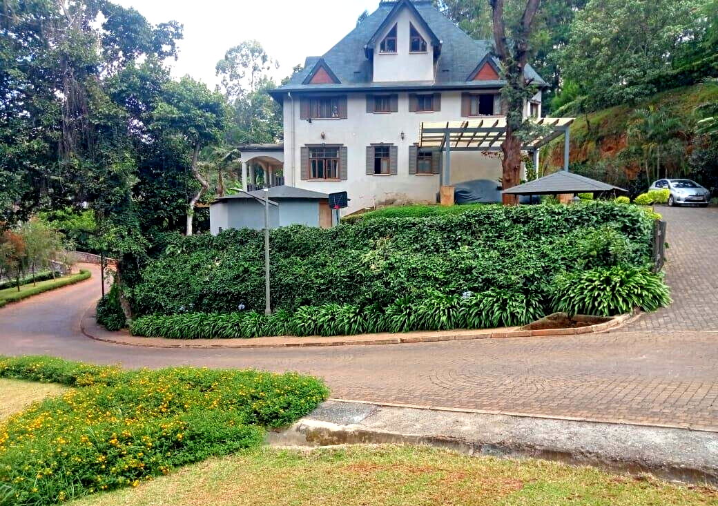 4-Ensuite Townhouse with Spa, Gym & Steam Bath on 0.6 Acre - Lower Kabete