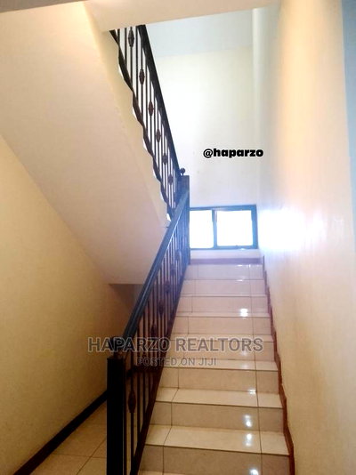4bdrm Apartment in Parklands for Rent - Image 9