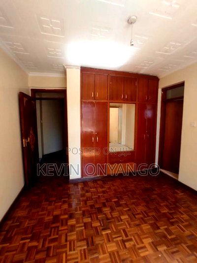 5 Bedroom Maisonette Commercial House for Rent - Image 11