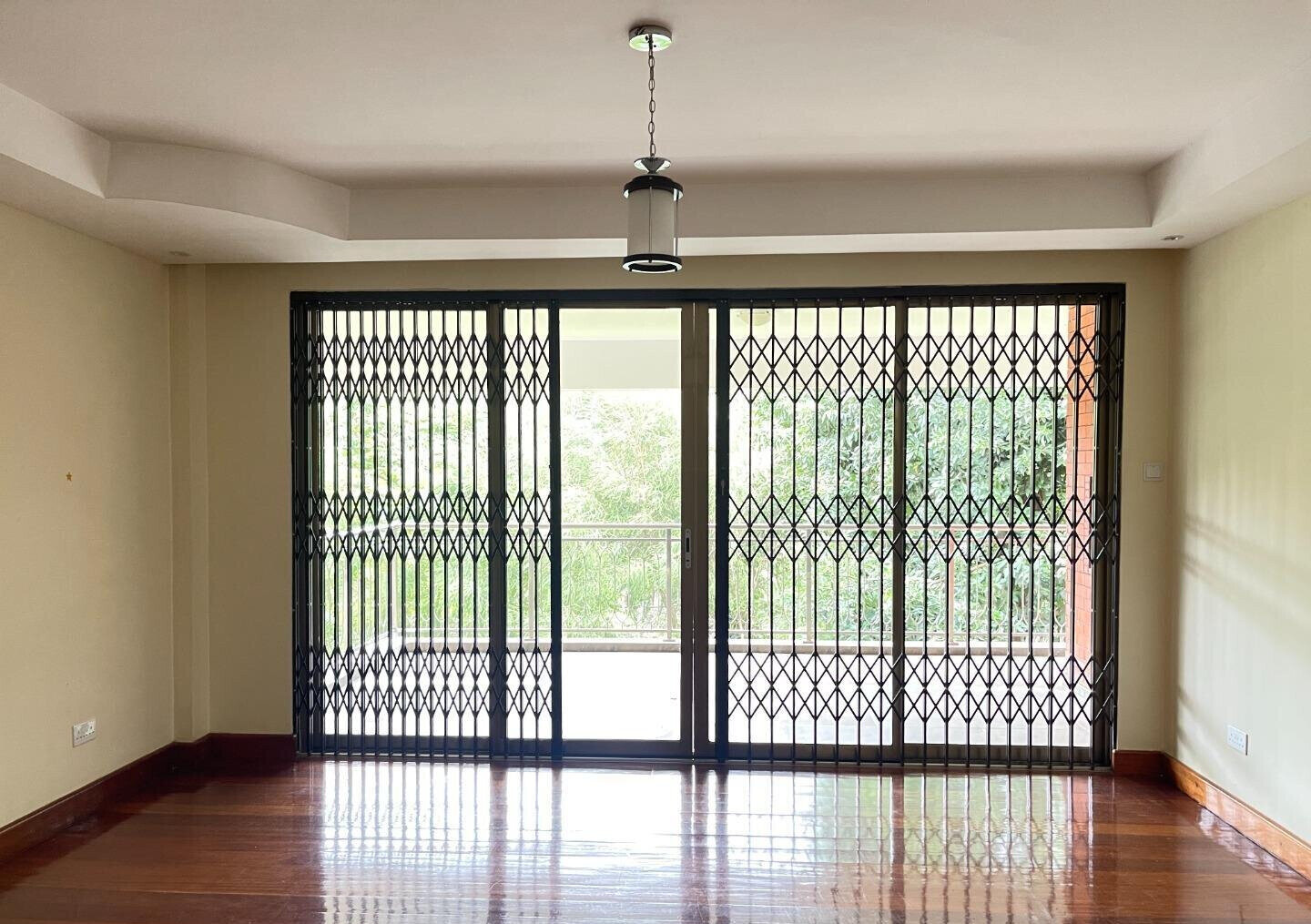 5-Ensuite Townhouse with Fireplace & Open Terrace - Lavington