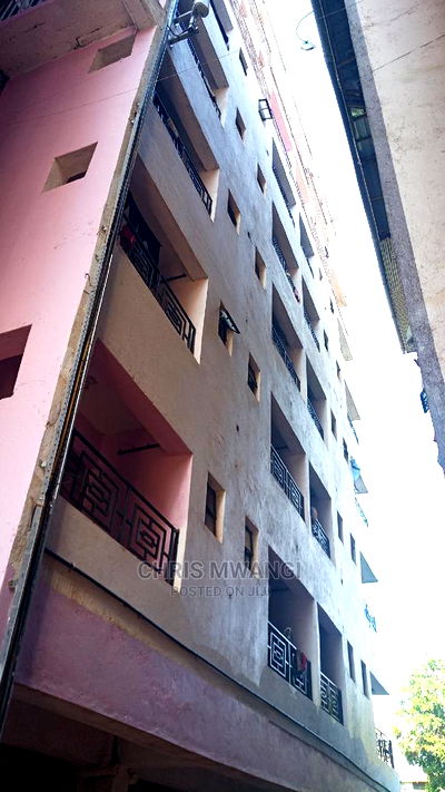 1bdrm Block of Flats in Kinoo, Regen for Sale - Image 12