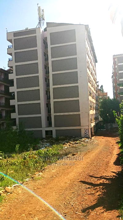 1bdrm Block of Flats in Kinoo, Regen for Sale - Image 10