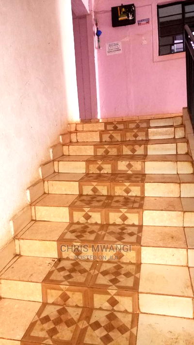 1bdrm Block of Flats in Kinoo, Regen for Sale - Image 9