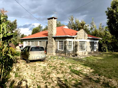 3bdrm Bungalow in Kiserian St Patricks for sale - Image 2