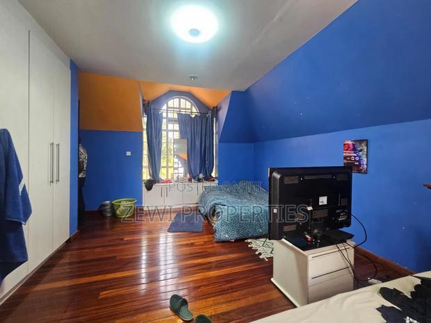 3bdrm Maisonette in Kerarapon for sale