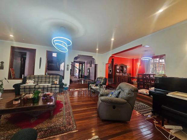 3bdrm Maisonette in Kerarapon for sale