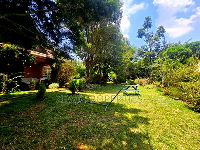 3bdrm Maisonette in Kerarapon for sale - Image 3