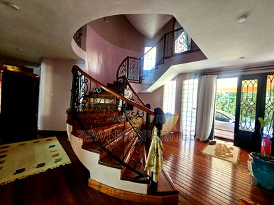 3bdrm Maisonette in Kerarapon for sale - Image 9