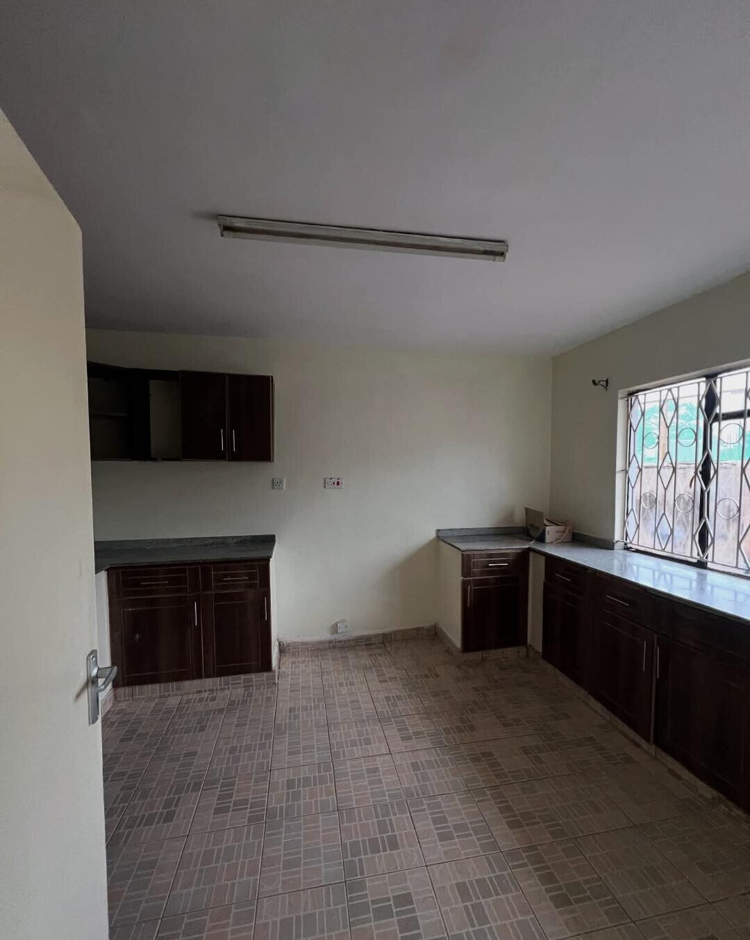 3BR Townhouse with DSQ & Front Garden - Off Riara Road, Kilimani