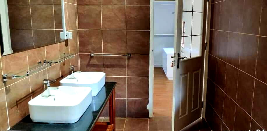 4BR Maisonette on Half Acre at KSh 180K