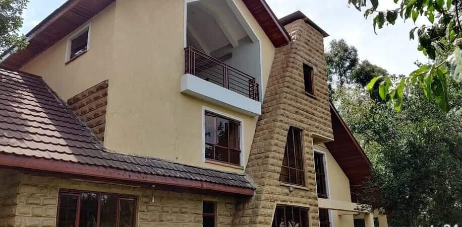 4BR Maisonette on Half Acre at KSh 180K