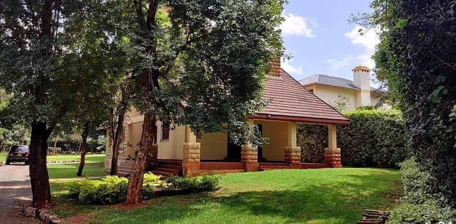 4BR Maisonette on Half Acre at KSh 180K