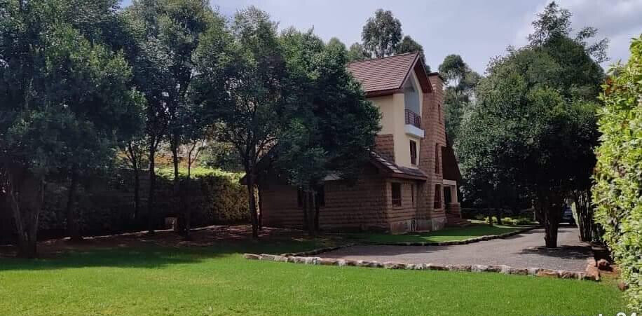 4BR Maisonette on Half Acre at KSh 180K