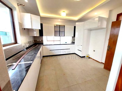 4bdrm Mansion in Runda for rent - Image 3