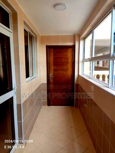 4bdrm Block of Flats in Makumbi Indesign, Hotel 67 Area for rent - Image 3