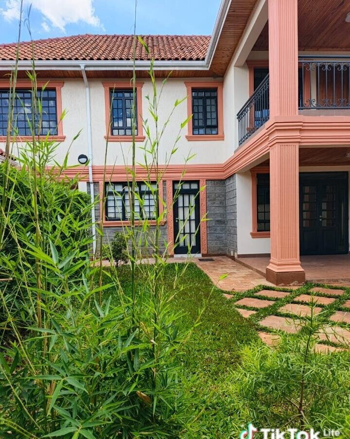 Half Acre 4BR Haven at KSh 600K