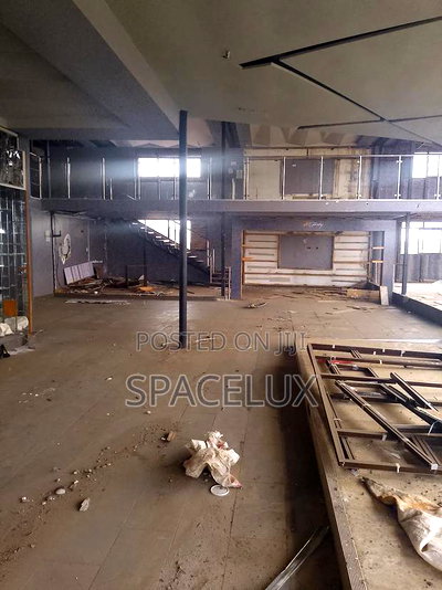 Roof Top Restaurants Space - Image 4